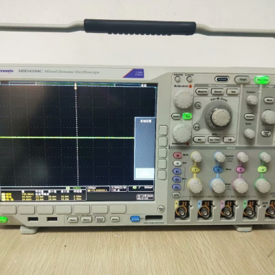 回收泰克（Tektronix）MDO4104C-3 4通道 5 GS/s 混合域示波器