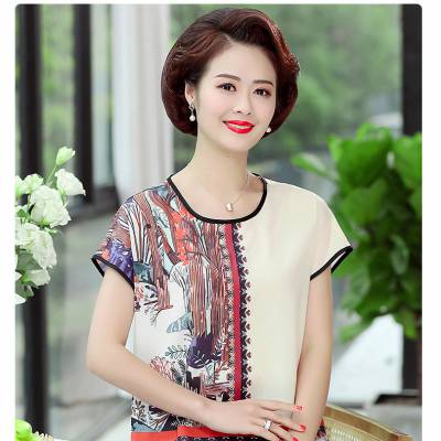 四川雅安芦山中年妇女时尚打底衫复古印花妈妈装女装成都地摊货源批发