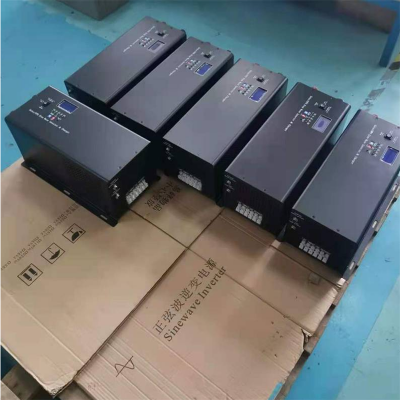 大功率***弦波逆变噐车载家用12v24v48v60v转220v汽货电源变换器