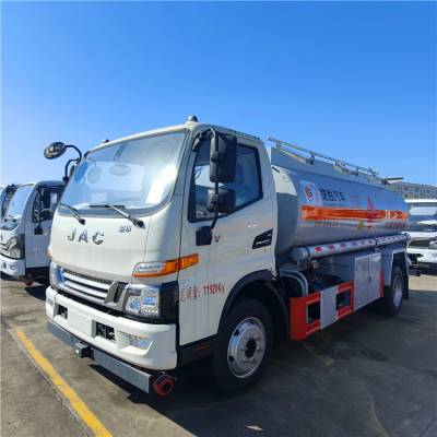 江淮加油车 HFC1120P31K5C6ZS型运油车