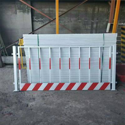 白色竖管护栏网 基坑防护栏 白色临边防护网