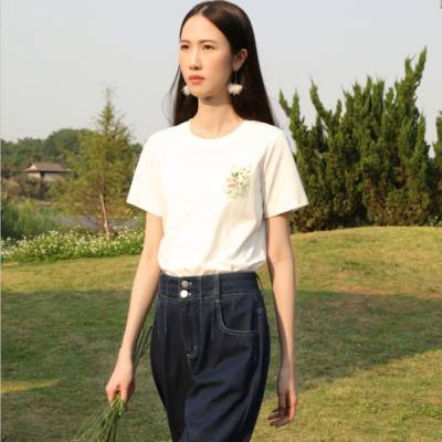 品牌女装尾货渠道 服装供应链 柚丁文艺休闲 简约大气上衣尾货