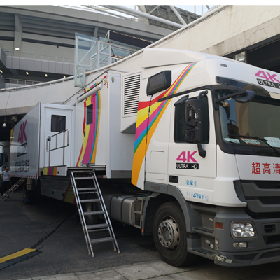 电视台卫星直播新闻媒体直播车