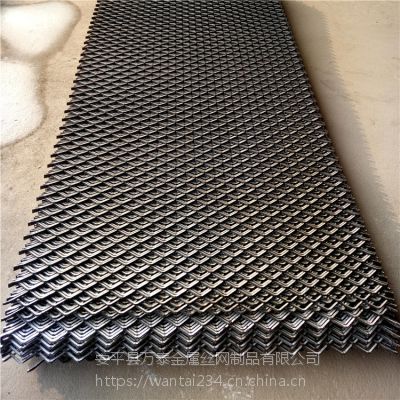生产销售防锈漆钢板网 菱型钢板网 重型菱型拉伸网