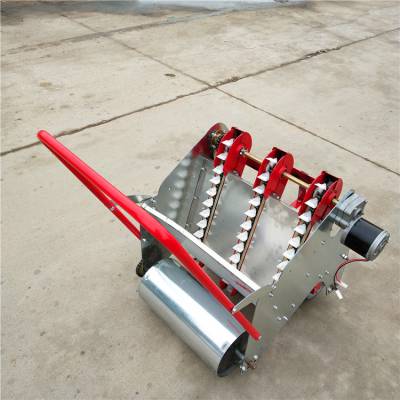 00四轮带的土豆收获机 大蒜挖掘设备 挖地瓜马铃薯机器山东 曲阜市