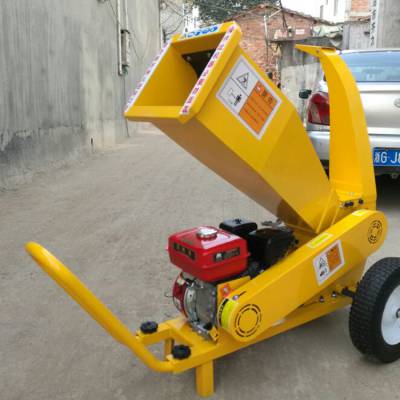 有卧式的机器首页>机械及行业设备>农业机械>林业机械>树枝粉碎机生产