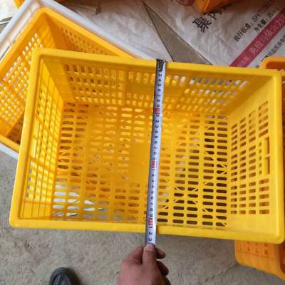 平凉庆阳塑料筐水果筐蔬菜筐带铁把筐子135,72886989