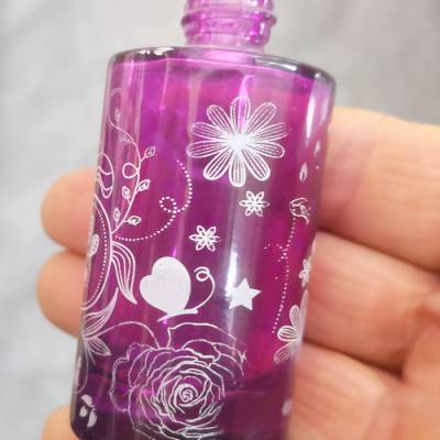 玻璃瓶厂家长期供应紫色磨砂丝印玻璃香水瓶配电镀喷头盖子