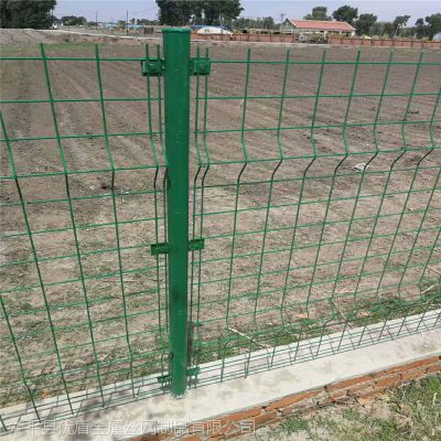 现货双边丝护栏网 河道护栏网 水库安全防护护栏围栏网