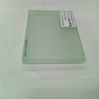2mm超白钢化玻璃 半钢化电子光学玻璃 高透光超白钢化玻璃定制
