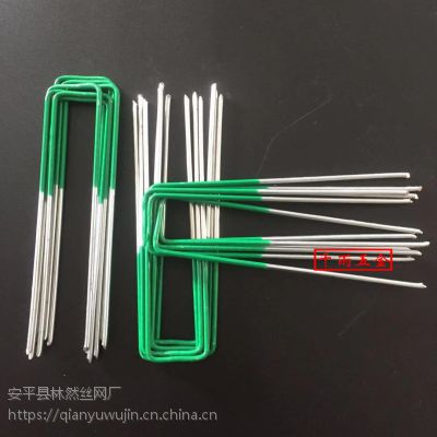 持续深化党的作风建设