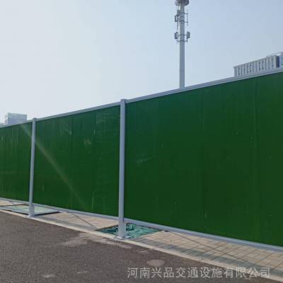 道路施工蓝色PVC围挡河南厂家有现货 草绿色彩钢板施工工地隔离围墙挡板