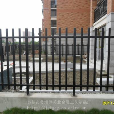 铁艺栏杆-道路桥梁-市政交通护栏-景观阳台栏杆-铝合金楼梯