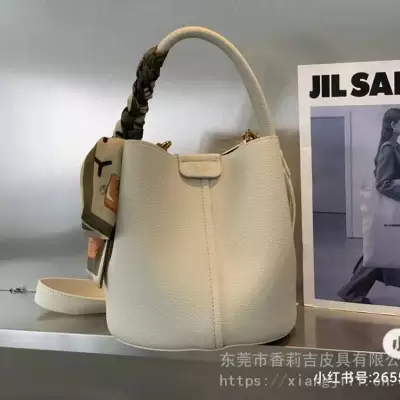 品牌包包货源 自制原创女包直播 广州箱包市场