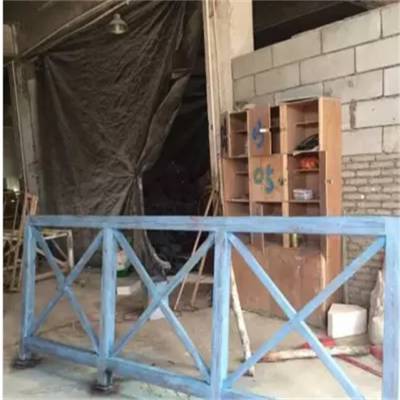 供应广州仿木栏杆玻璃钢材料厂家