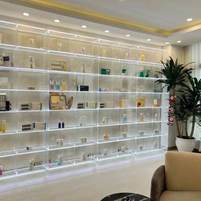 生产与供应商 | 定制尺寸、多种颜色与厚度| 亚克力挤出板 | 高性价比通用型有机玻璃板材