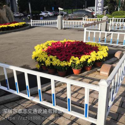 广州市荔湾区马路人车分流围栏栅栏锌钢草坪护栏U型