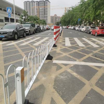 市政道路隔离栏马路人行道防撞栏杆停车场分流围栏