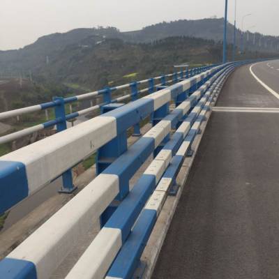 湖南防撞道路护栏-山东神龙金属(推荐商家)