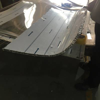 厂家供应异形铝蜂窝板_墙面穿孔铝幕墙板_烤漆铝板市场价