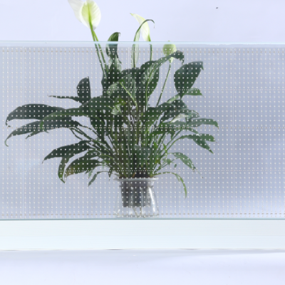 led透明屏_led贴膜屏_led玻璃屏_led格栅屏–【深圳市国鑫光电科技