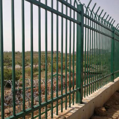 厂家批发镀锌防护栅栏南水北调河道围栏锌钢护栏新民居护栏