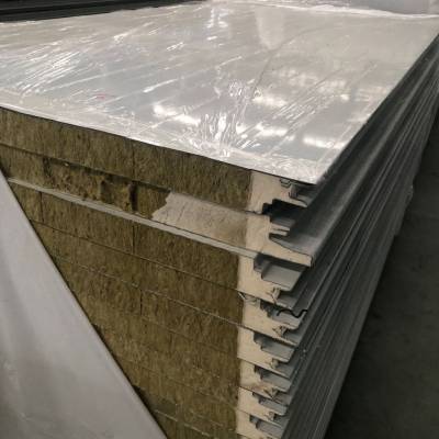 彩钢岩棉夹芯板厂家 新型节能1000宽封边夹芯板厂家