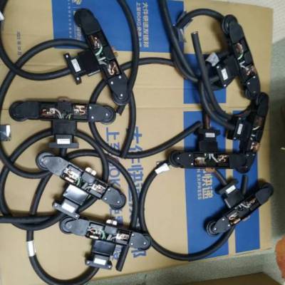 供应 VAHLE 集电器 0600417/00 SA-KSWS5/60-1HS28-40