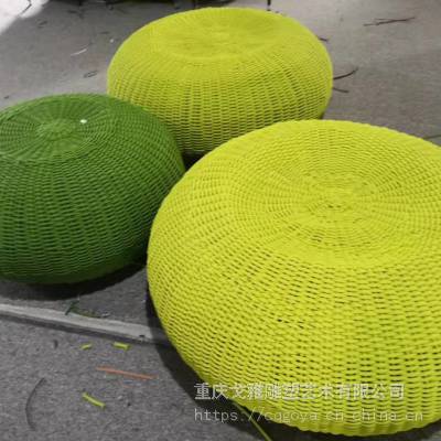 重庆铁艺藤编园林景观雕塑小品摆件
