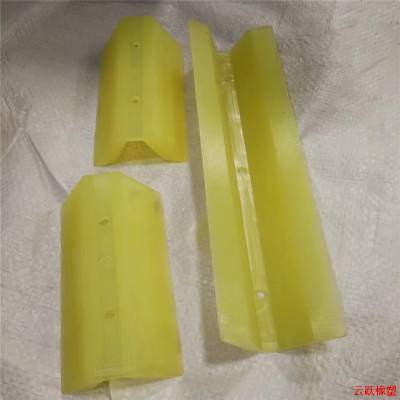 耐磨聚氨酯板 聚氨酯垫块 云跃橡塑 聚氨酯筛板 聚氨酯制品 聚氨酯挡车块 型号齐全
