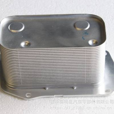 道依茨机油冷却器04252961油冷器汽车散热器Oilcooler04912107