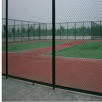 组装式球场围网 学校运动场防护铁丝网 浸塑运动场护栏网厂家