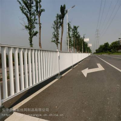 道路安全护栏 长安街黄金护栏 公路防撞护栏