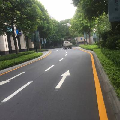 东莞划线公司欢迎您随时来电咨询东莞道路划线报价