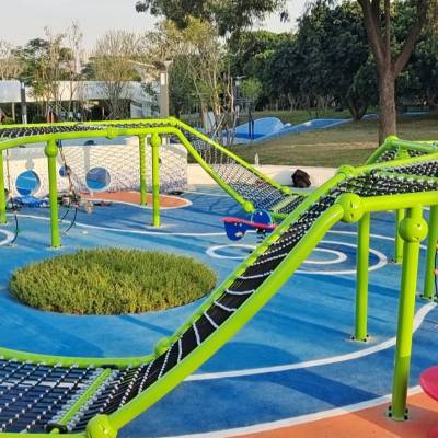 公园小区游乐场攀爬网儿童体能拓展绳网爬行网桥幼儿园户外游乐设备