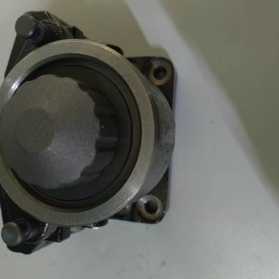 斗山大宇叉车配件起动机吸拉开关d30g洋马发4tne98动机启动马达电磁