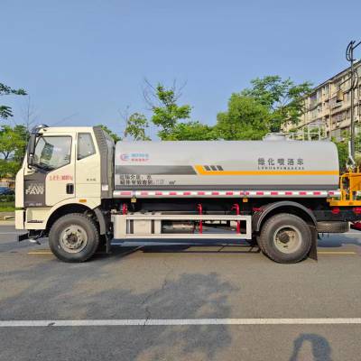 跃进2.5方洒水车山区运水车定制