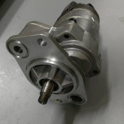 合力叉车配件水泵567吨朝柴6102g3发动机冷却循环水泵总成