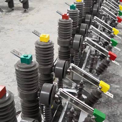 快速分闸弹操断路器