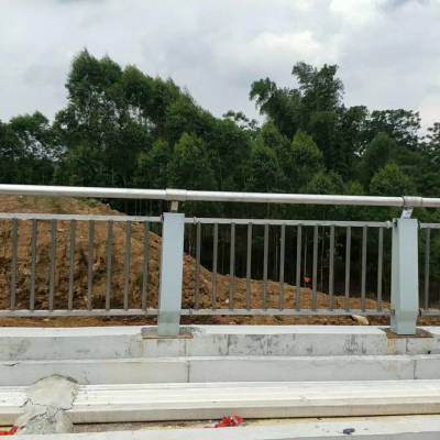 广西明华304/201不锈钢复合管桥梁护栏河道大桥景观防撞栏杆工程定制