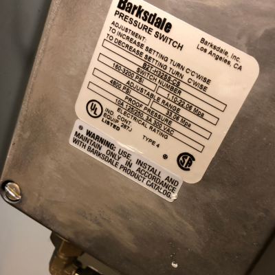 ƹӦ howard marten  High Pressure Lift Unit
