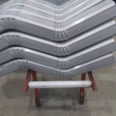 钢结构厂房方形彩钢雨水管 彩铝雨水管 市场报价是多少