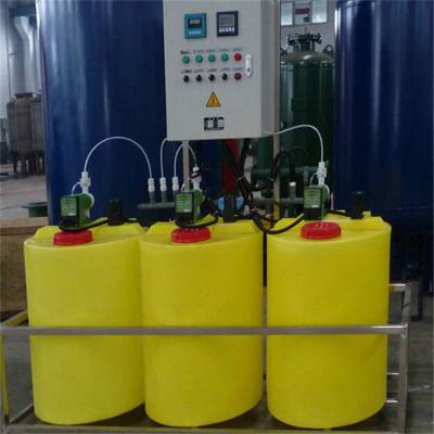 武汉5吨PE加药箱 反应釜搅拌桶系统应用