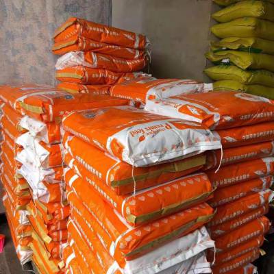 犊牛预混合饲料 牛饲料采购 养牛饲料 成都英美尔