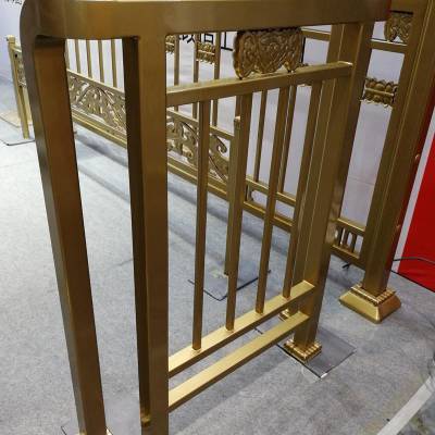 u形护栏回型护栏蛇形公交站护栏定制厂家