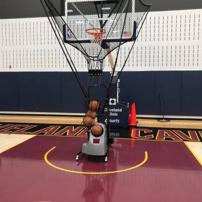 篮球发球机 ***篮球投篮训练器材,nba,cba,ncaa等球队都在使用