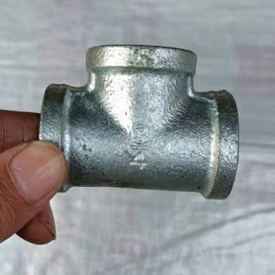 6分镀锌丝接铸铁三通 dn20玛钢 碳钢正三通 水暖 燃气***三通管件厂家