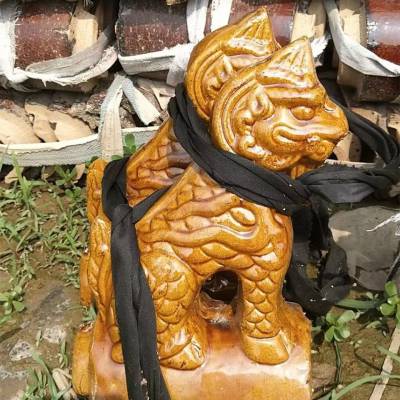 屋脊跑兽 仙人骑鸡 垂脊兽 天马兽 海马兽 寺院凉亭大殿古建筑屋脊配件厂