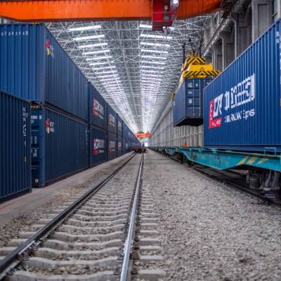 中国出口金丝网/铝丝网出口至华沙 铁路集装箱整柜拼箱