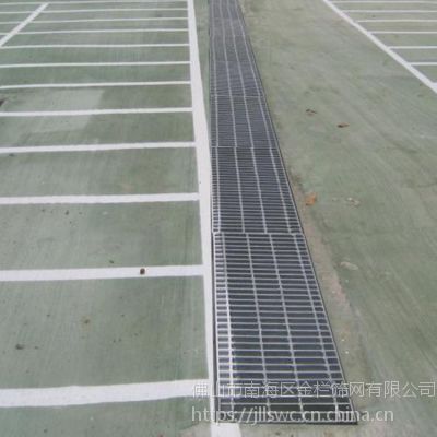 广东深圳​隐形井盖钢格栅梯踏板坚固耐用使用寿命长插接钢格板